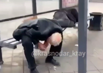 Центр Краснодара оккупировали бомжи