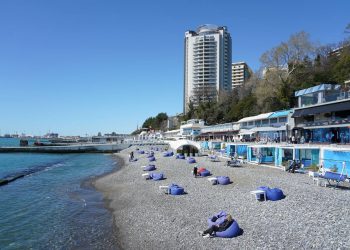 В Сочи хотят благоустроить около 70 пляжей