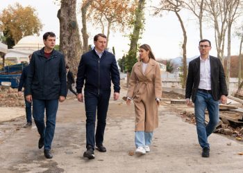 Копайгородский проверил ход благоустройства правого берега реки Сочи