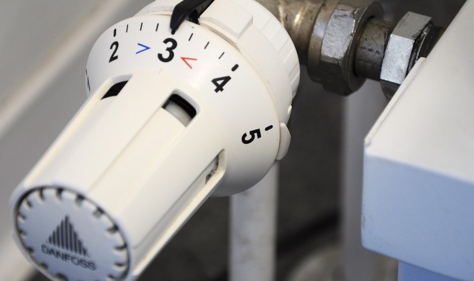 В Краснодаре шесть многоэтажек остались без отопления