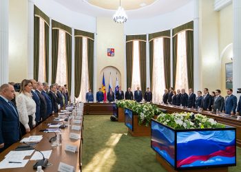 В Сочи окончательно приняли бюджет на 2023-2025 годы