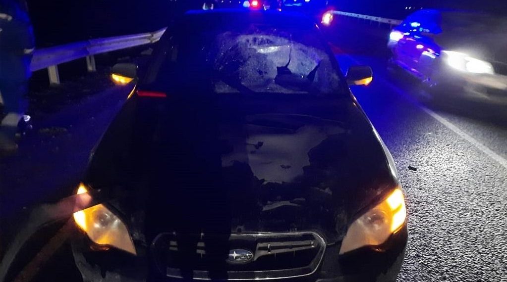 На Кубани машина насмерть сбила стоящего на дороге мужчину