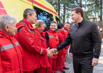 Копайгородский поздравил сотрудников аварийно-спасательных и экстренных служб