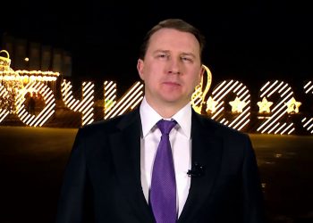 Копайгородский поздравил жителей и гостей Сочи с наступающим Новым годом