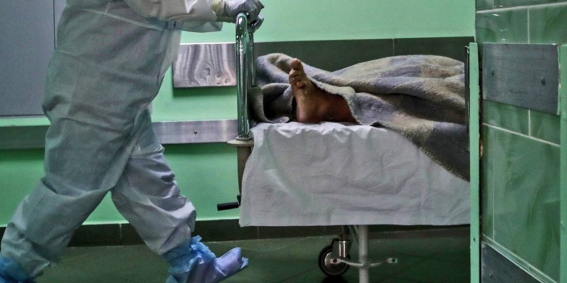 Родственники умершей от коронавируса жительницы Краснодара отсудили у врачей 1,3 млн рублей