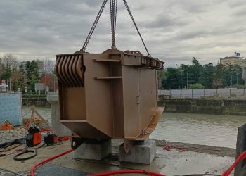 В Сочи начали монтировать мост «Волшебный лист»