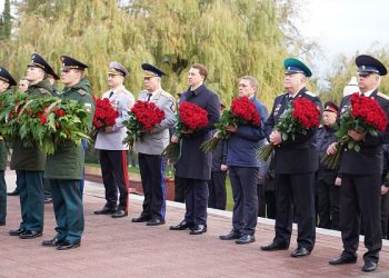 Копайгородский принял участие в памятной акции в День Героев Отечества