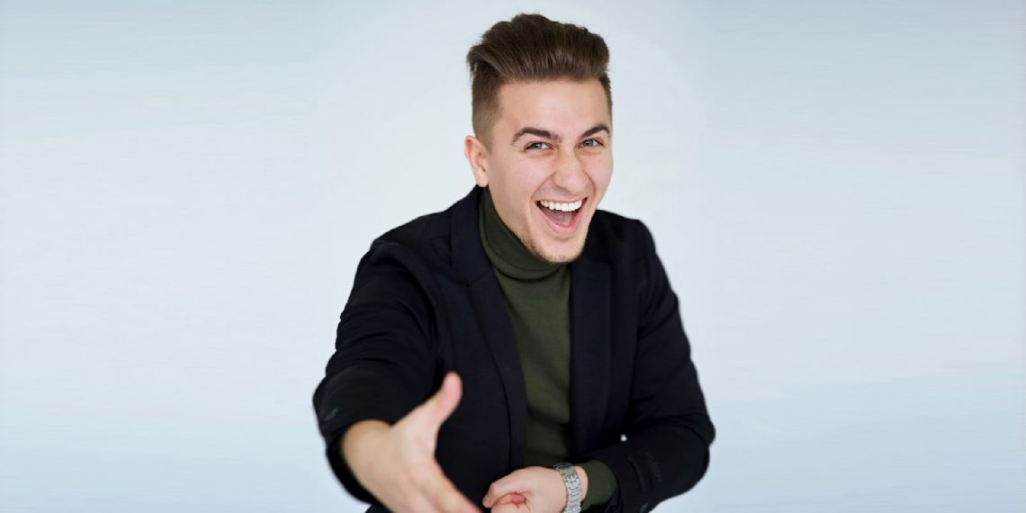 Дмитрий Мезенцев: «Мне срочно нужны новые хейтеры! Старым я начал нравиться»