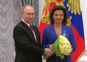 Копайгородский прокомментировал награждение Симоньян Путиным