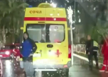 Две машины скорой помощи столкнулись в Хостинском районе Сочи