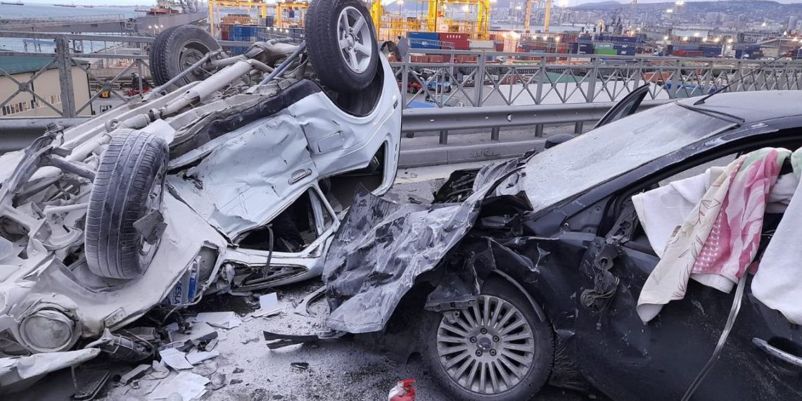 Два человека пострадали в жестком ДТП на Сухумийском шоссе Новороссийска