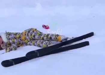 В Сочи Бузова упала во время катания на лыжах