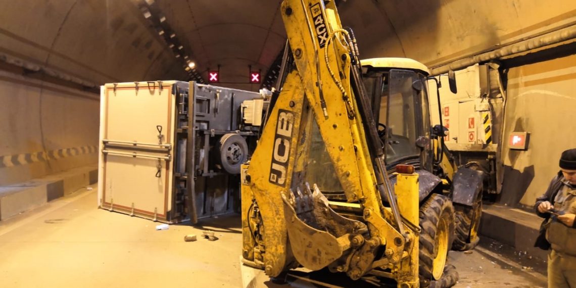 В массовом ДТП в Сочи пострадал один человек