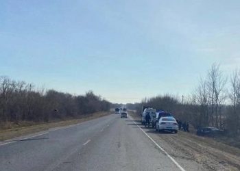 На Кубани столкнулись Lexus LS и «Лада Приора»: пострадали три человека