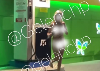 На Кубани голая девушка облила себя бензином на автозаправке и потрогала водителя за одно место