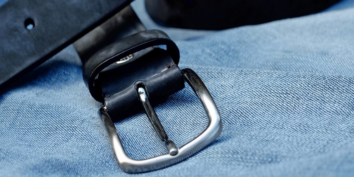 На Кубани уволили учителя, бившего школьников ремнем