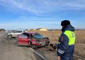В ДТП на Кубани пострадали трое детей и столько же взрослых
