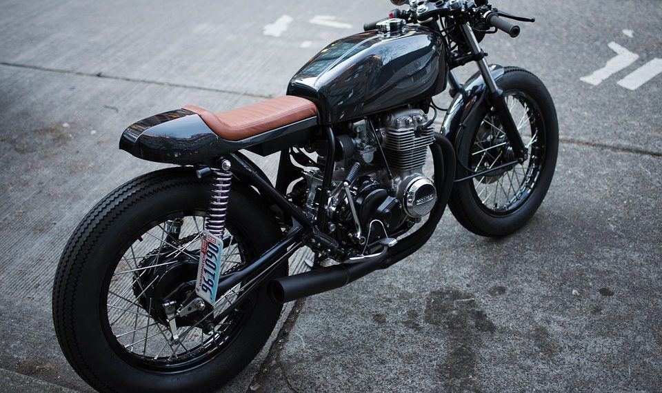 В Анапе таксист сбил мотоциклиста