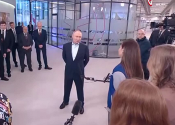 В Татьянин день студентка из Краснодара попросила у Путина взять ее на работу в администрацию