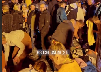 В Сочи Крещенские купания проходят в 10 специально оборудованных местах