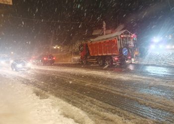 На трассе Джубга – Сочи перекрыли два участка