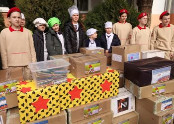 Из Сочи в ЛНР направили 12 тонн гуманитарной помощи