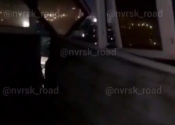 В Новороссийске ветер разрушил балкон