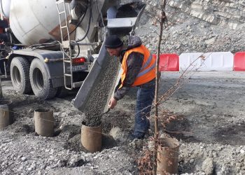 На трассе Джубга – Сочи продолжают восстанавливать оползневые участки