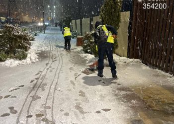 В одном из поселков Сочи из-за непогоды пропало электричество