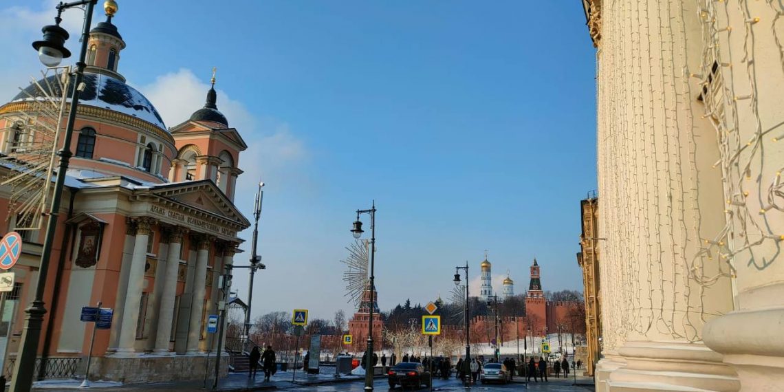Кондратьев прилетел в Москву на послание Путина