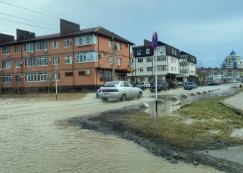 В Горячем Ключе подтопило две улицы