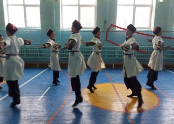 Еще две школы Краснодара сделали казачьими