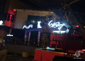 МЧС: в Краснодаре в ресторане «Pro Вино» произошел пожар площадью 200 кв. метров