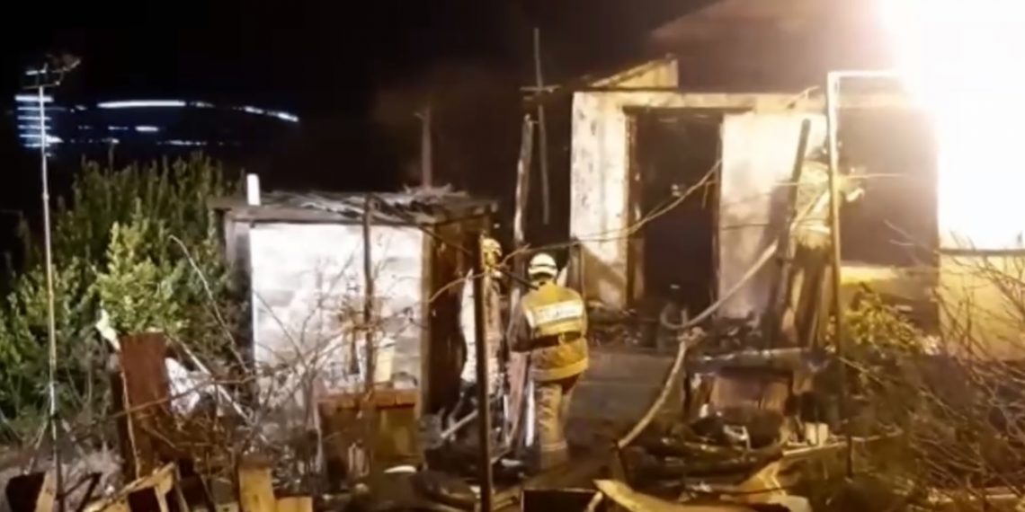 В Сочи горел дом: есть пострадавшие