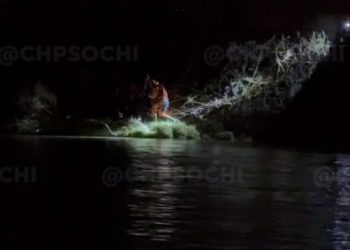 В реке Сочи чуть не утонул мужчина