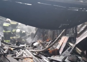 В Сочи на пепелище спасатели МЧС наткнулись на труп 70-летнего мужчины