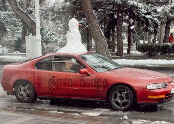 В Анапе заметили «снеговикомобиль»