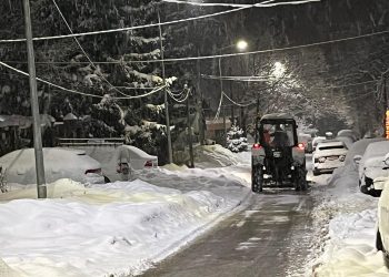 В Сочи 179 единиц техники расчищали дороги