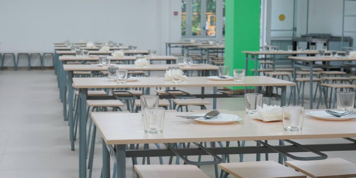 До 2026 года в Сочи отремонтируют больше 100 образовательных организаций