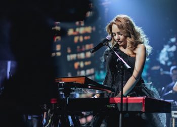 Певица МакSим извинилась за сорванный концерт в Сочи