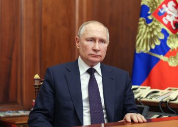 Путин присвоил кубанской бригаде звание гвардейской