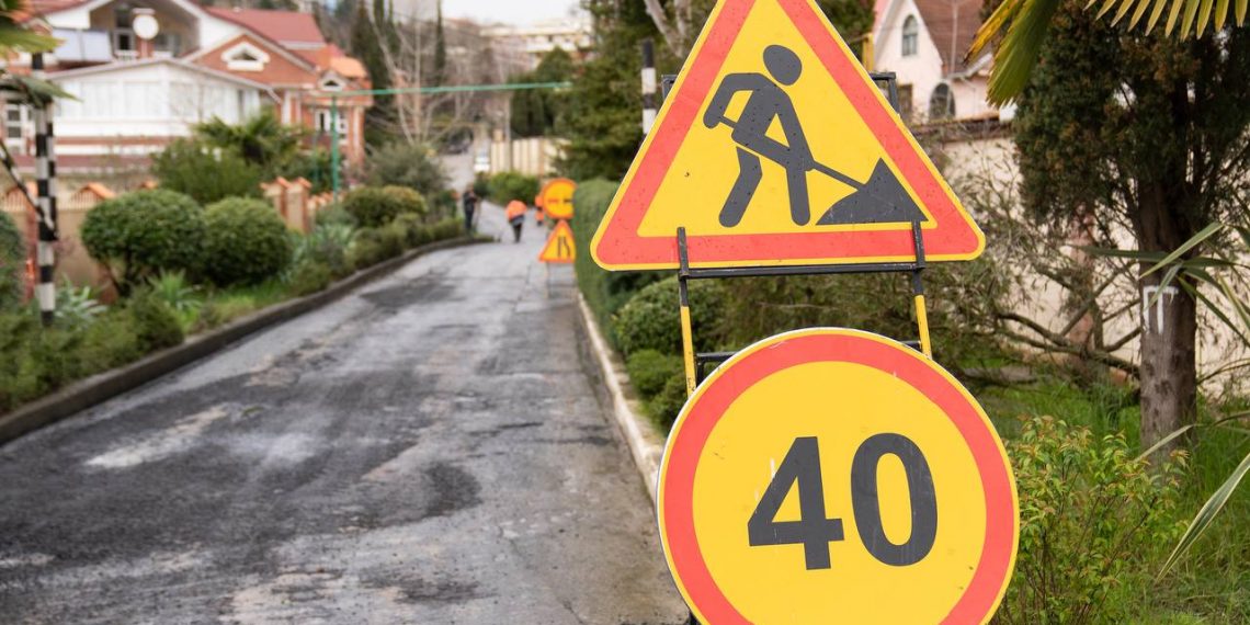 Переулок Рахманинова в Сочи отремонтируют к середине апреля