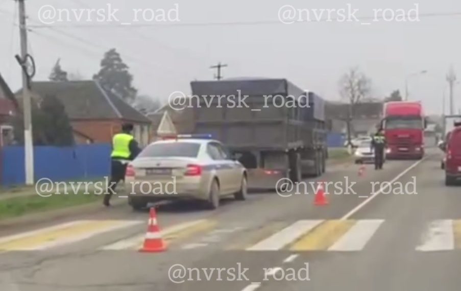 На Кубани грузовик насмерть сбил человека на «зебре»