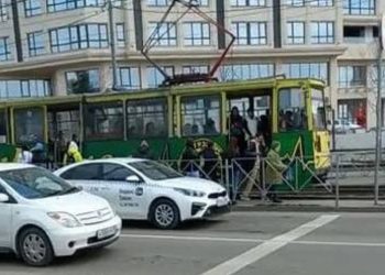 В ДТП с трамваем в Краснодаре пострадала женщина