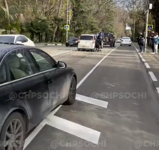 В Сочи в ДТП пострадала водитель легковушки