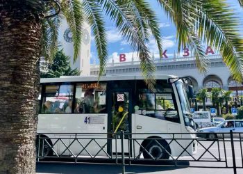 В Сочи с 1 по 8 апреля поэтапно изменят стоимость проезда в общественном транспорте