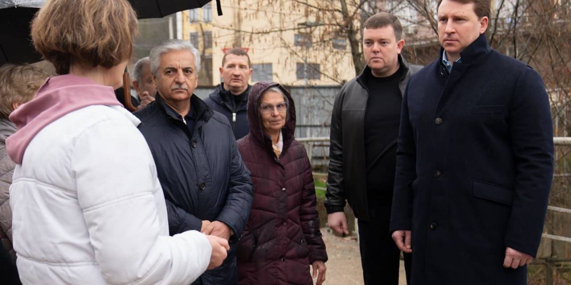 Копайгородский проинспектировал ход строительства сетей газоснабжения в Раздольном