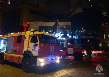 Из горящего ресторана в Краснодаре эвакуировали 61 человека