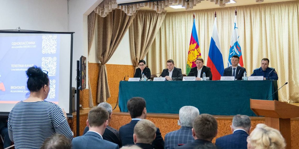 Копайгородский встретился с жителями Барановки