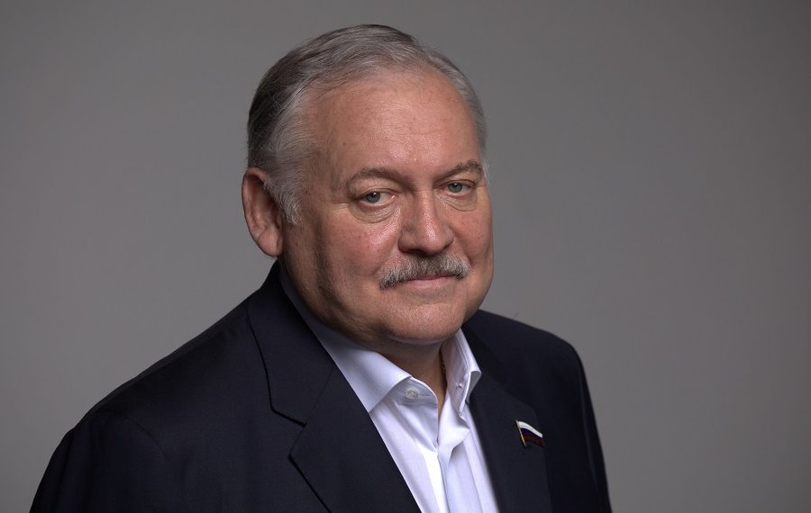 Депутат Госдумы Константин Затулин поздравил жительниц Сочи с Международным женским днем